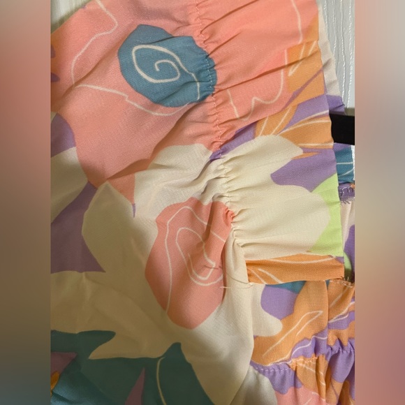 Entro multi color top sz M - Picture 5 of 5